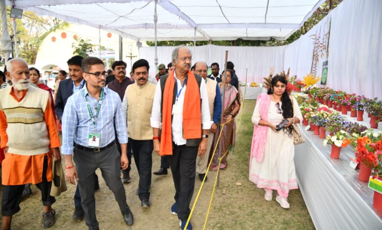 मैं अतिथि नहीं प्रकृति की ओर परिवार के एक सदस्य के रूप में उपस्थित हुआ हूं : बृजमोहन अग्रवाल मैं अतिथि नहीं प्रकृति की ओर परिवार के एक सदस्य के रूप में उपस्थित हुआ हूं : बृजमोहन अग्रवाल