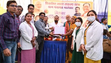 विकसित भारत संकल्प यात्रा में शामिल हुए विधायक साहू