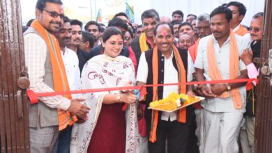 जनसेवा केंद्र के उद्घाटन पर बोली विधायक भावना बोहरा जनसेवा ही मेरे जीवन का प्रथम उद्देश है जनसेवा केंद्र के उद्घाटन पर बोली विधायक भावना बोहरा जनसेवा ही मेरे जीवन का प्रथम उद्देश है