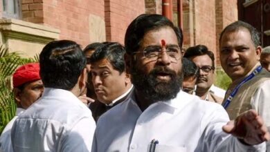 शिंदे गुट ही असली शिवसेना, स्पीकर का अहम फैसला