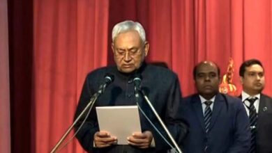 Bihar Politics : बिहार में फिर मुख्यमंत्री बने नीतीश कुमार, PM मोदी ने दी बधाई