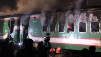 बीएनपी पैसेंजर में लगी आग , UN से जांच की मांग बीएनपी पैसेंजर में लगी आग , UN से जांच की मांग