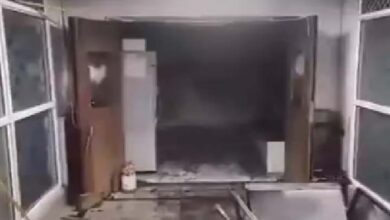 दिल्ली एम्स की दूसरी मंजिल पर लगी भीषण आग, मची अफरातफरी