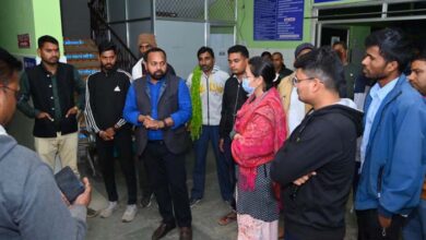 देर रात विधायक ने किया जिला अस्पताल का औचक निरीक्षण देर रात विधायक ने किया जिला अस्पताल का औचक निरीक्षण