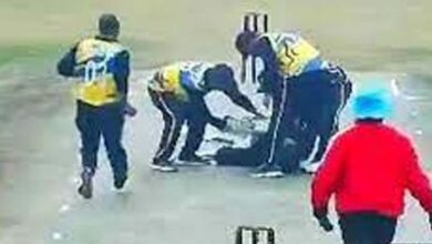 रन लेने के लिए दौड़ा… गिरा धड़ाम, चली गई जान, हार्ट अटैक से हुई मौत