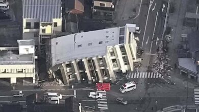 जापान में आए कई भूकंपों से कम से कम 8 लोगों की मौत जापान में आए कई भूकंपों से कम से कम 8 लोगों की मौत