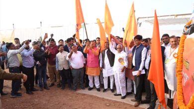 हरी सब्जी से भरे दो ट्रक छत्तीसगढ़ से अयोध्या के लिए रवाना