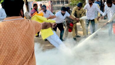 प्रदेश में बढ़ते अपराध के विरोध में गृहमंत्री का किया पुतला दहन – युवा कांग्रेस