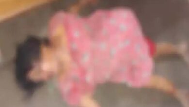 चरित्र शंका पर पत्नी की बेरहमी से हत्या, फिर खुद लगा ली फांसी