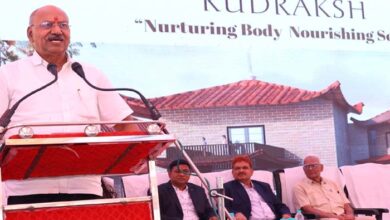 आयुर्वेद पूरे विश्व को हमारी देन, इससे तन और मन दोनों होते हैं स्वस्थ : शिक्षा मंत्री
