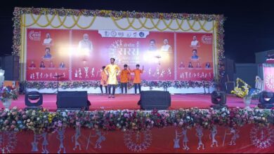 बच्चों के भविष्य से खिलवाड़ कर रहे अधिकारी,बोर्ड परीक्षा सिर पर, रात तक चल रही सरस मेला बच्चों के भविष्य से खिलवाड़ कर रहे अधिकारी,बोर्ड परीक्षा सिर पर, रात तक चल रही सरस मेला