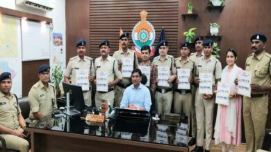 रायपुर पुलिस के 12 अधिकारी-कर्मचारी बने फरवरी 2024 के कॉप ऑफ द मंथ रायपुर पुलिस के 12 अधिकारी-कर्मचारी बने फरवरी 2024 के कॉप ऑफ द मंथ