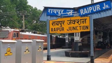 रायपुर रेलवे स्टेशन में लगी भीषण आग, 2 स्टॉल जलकर हुए राख रायपुर रेलवे स्टेशन में लगी भीषण आग, 2 स्टॉल जलकर हुए राख