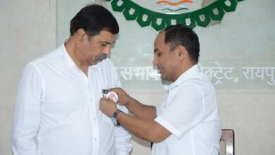 Raipur : मतदाताओं को प्रोत्साहित करने के लिए अब चेम्बर ऑफ कॉमर्स की पहल Raipur : मतदाताओं को प्रोत्साहित करने के लिए अब चेम्बर ऑफ कॉमर्स की पहल