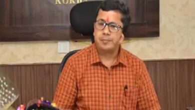 बांग्लादेशी शरणार्थी जमीन बिक्री, PMO में शिकायत के बाद सरगुजा के तत्कालीन कलेक्टर पर एक्शन बांग्लादेशी शरणार्थी जमीन बिक्री, PMO में शिकायत के बाद सरगुजा के तत्कालीन कलेक्टर पर एक्शन