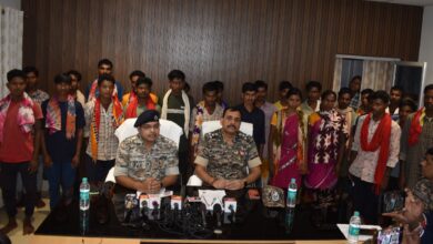 बीजापुर में 33 नक्सलियों ने छोड़ा हथियार, मुख्यमंत्री साय ने जताई खुशी