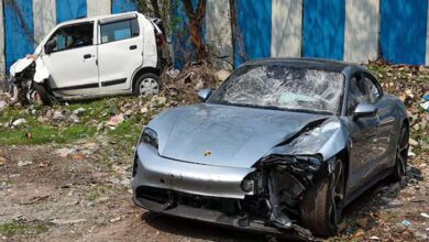 Pune Porsche Car : ब्लड सैंपल बदलने वाले दोनों डॉक्टर सस्पेंड, डीन को छुट्‌टी पर भेजा गया