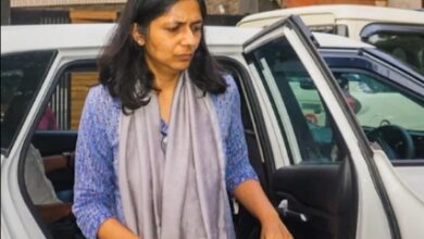 स्वाति मालीवाल बोली बिभव ने मेरा पैर पकड़कर और मुझे नीचे घसीटा स्वाति मालीवाल बोली बिभव ने मेरा पैर पकड़कर और मुझे नीचे घसीटा