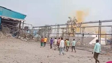 बेमेतरा के बारूद फैक्ट्री में जोरदार ब्लास्ट, 10 से 12 लोगों की मौत की खबर