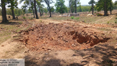 अवैध मुरूम उत्खनन पर वन विभाग की कार्रवाई, जेसीबी वाहन जब्त अवैध मुरूम उत्खनन पर वन विभाग की कार्रवाई, जेसीबी वाहन जब्त