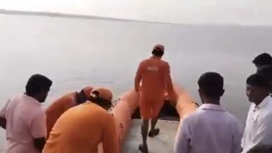 महाराष्ट्र के उजानी डेम में पलटी नाव, 6 लोग लापता, रेस्क्यू ऑपरेशन जारी