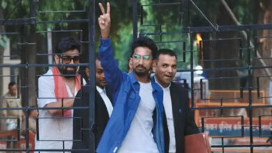 कॉमेडियन श्याम रंगीला ने आखिरी दिन वाराणसी लोकसभा सीट से किया नामांकन
