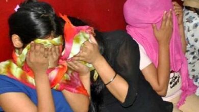CG NEWS : किराए के मकान में धड़ल्ले से चल रहा था जिस्मफरोशी का धंधा, 14 लड़की और 7 लड़के पकड़ाए