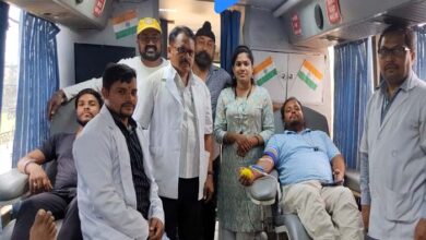 जरूरतमंद मरीजों के लिए सरस्वती शिशु मंदिर बावनकेर, झलप, महासमुंद में आयोजित हुआ विशाल रक्तदान शिविर जरूरतमंद मरीजों के लिए सरस्वती शिशु मंदिर बावनकेर, झलप, महासमुंद में आयोजित हुआ विशाल रक्तदान शिविर