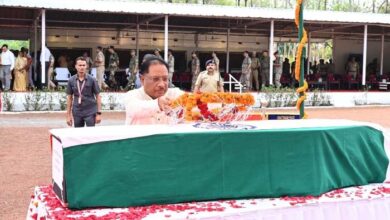 नक्सली मुठभेड़ में बलिदान जवान को CM साय ने दी श्रद्धांजलि