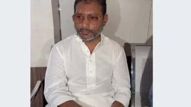 बलौदाबाजार हिंसा : पूर्व मंत्री गुरु रूद्र गिरफ्तारी देने पहुंचे