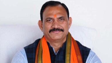 प्राथमिक स्वास्थ्य केन्द्र नवानगर का मामला, खण्ड चिकित्सा अधिकारी और स्टाफ नर्स निलंबित
