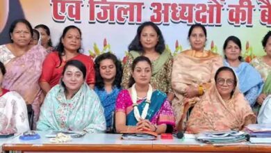 अलका लांबा ने जूता मारकर बैठक से निकालने की धमकी दी… कांग्रेस पदाधिकारी का आरोप