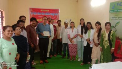 सैकड़ो लोगों को मिला आंखों का निःशुल्क जांच लाभ सैकड़ो लोगों को मिला आंखों का निःशुल्क जांच लाभ
