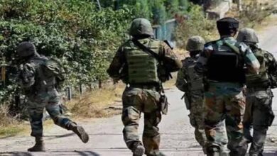 इंडियन आर्मी और आतंकियों की मुठभेड़, एक जवान शहीद, पांच घायल