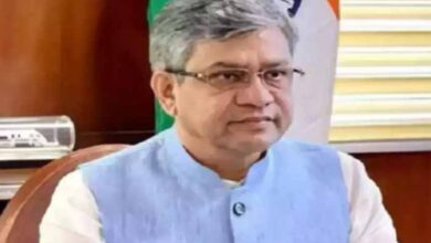 माइक्रोसॉफ्ट सर्वर में आई तकनीकी खराबी के बीच केंद्रीय मंत्री अश्विनी वैष्णव ने कहा…. माइक्रोसॉफ्ट सर्वर में आई तकनीकी खराबी के बीच केंद्रीय मंत्री अश्विनी वैष्णव ने कहा….