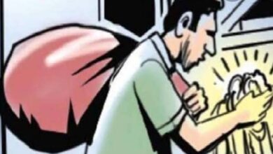 फौजी परिवार के सूने मकान में घुसे चोर, एक लाख के गहने पार