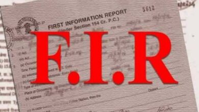 नशे में धुत युवक युवतियों ने की थी पुलिसकर्मियों से बदसलूकी, FIR दर्ज