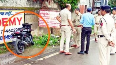 RAIPUR : कारोबारी के ऑफिस में गोली चलाने वाले आरोपियों की बाइक बरामद
