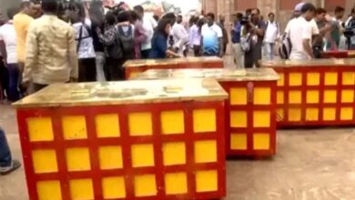 जगन्नाथ मंदिर का रत्न भंडार 46 साल बाद खोला गया, सांपों के खौफ में अंदर जाने से हिचके अफसर जगन्नाथ मंदिर का रत्न भंडार 46 साल बाद खोला गया, सांपों के खौफ में अंदर जाने से हिचके अफसर