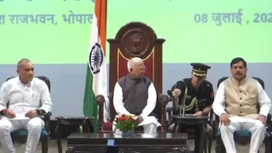 बीजेपी में आए रामनिवास रावत ने मंत्री पद की शपथ ली