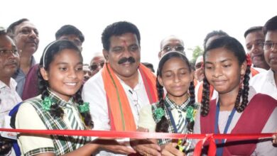 उपमुख्यमंत्री शर्मा ने विभिन्न विकास कार्यों का किया लोकार्पण उपमुख्यमंत्री शर्मा ने विभिन्न विकास कार्यों का किया लोकार्पण