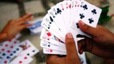 जुआरियों के फड़ पर पुलिस की दबिश, होटल पिकाडली में जुआ खेलते रईसजादे गिरफ्तार जुआरियों के फड़ पर पुलिस की दबिश, होटल पिकाडली में जुआ खेलते रईसजादे गिरफ्तार