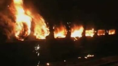 फैली आग की अगवाह, चलती ट्रेन से कूद गए लोग, 7 की हालत नाजुक