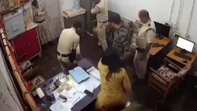 थाने के अंदर दादी और पोते की पिटाई का मामला, थाना प्रभारी सहित छह पुलिसकर्मी निलंबित