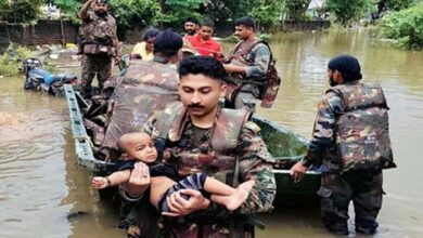 गुजरात में बारिश बनी आफत, सेना और NDRF की टीमें तैनात