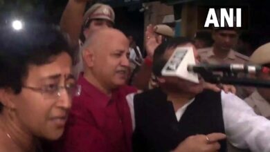 मनीष सिसोदिया 17 महीने बाद जेल से बाहर आए, सुप्रीम कोर्ट से मिली है जमानत मनीष सिसोदिया 17 महीने बाद जेल से बाहर आए, सुप्रीम कोर्ट से मिली है जमानत