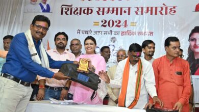 विधायक बोहरा ने शिक्षकों का किया सम्मान विधायक बोहरा ने शिक्षकों का किया सम्मान