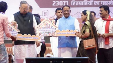 पीएम आवास योजना में शिकायत मिली तो सीधे कलेक्टर के ऊपर होगी कार्रवाई: मुख्यमंत्री साय पीएम आवास योजना में शिकायत मिली तो सीधे कलेक्टर के ऊपर होगी कार्रवाई: मुख्यमंत्री साय