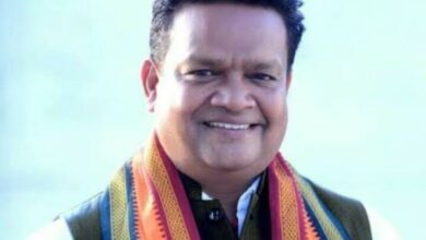 आदिवासियों को कांग्रेस द्वारा इतना लूटा गया की आत्महत्या करनी पड़ गई: देवलाल ठाकुर आदिवासियों को कांग्रेस द्वारा इतना लूटा गया की आत्महत्या करनी पड़ गई: देवलाल ठाकुर