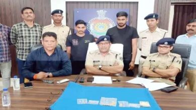 डकैती के मामले में पुलिस को बड़ी सफलता, दो आरोपी गिरफ्तार डकैती के मामले में पुलिस को बड़ी सफलता, दो आरोपी गिरफ्तार